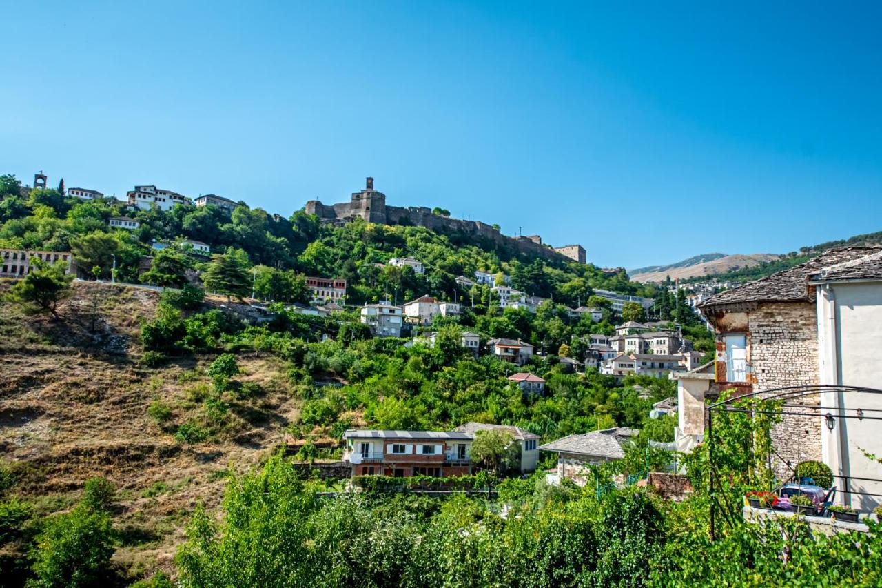 Guest House Garden Gjirokastër Exterior foto